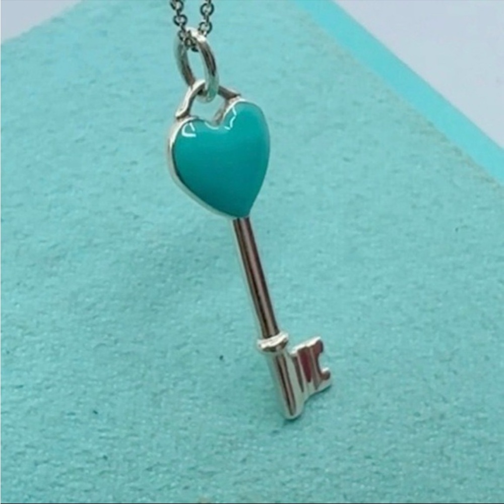 Tiffany & Co 💯% Auth Blue Enamel Heart Key Necklace w/Box ✨ EUC✨ 925 Sterling